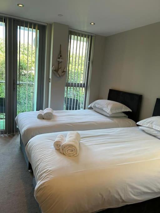 Modern Apartment, Fistral Beach New Quay Esterno foto