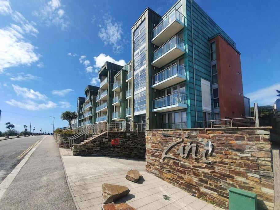 Modern Apartment, Fistral Beach New Quay Esterno foto