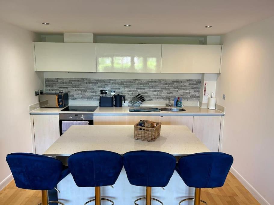 Modern Apartment, Fistral Beach New Quay Esterno foto